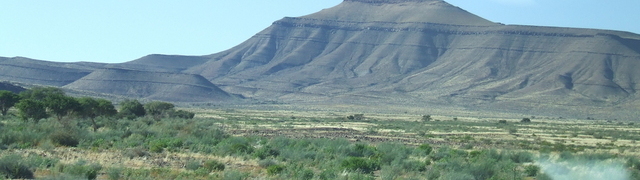 Namibia: D463 towards Fish River Canyon